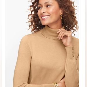 Talbots Perfect Turtleneck Tan Sweater Size Large NWT!